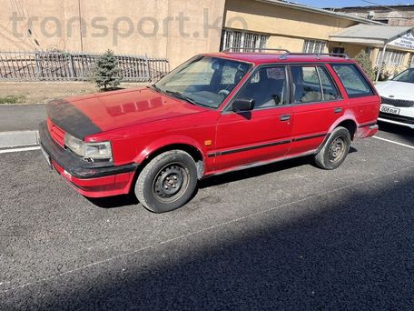 Nissan Bluebird, 1987 — 照片 2