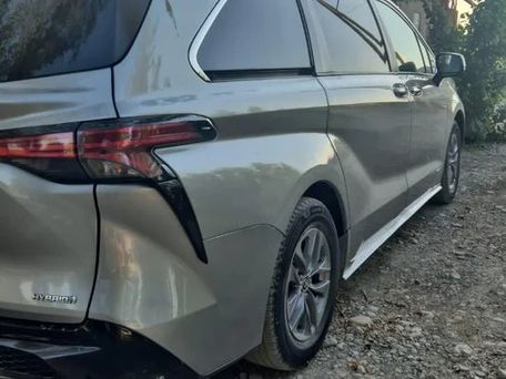 Toyota Sienna, 2021 — photo 5
