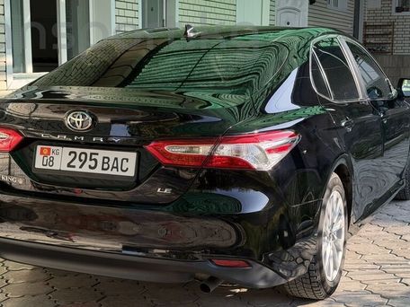 Toyota Camry, 2018 — 照片 4