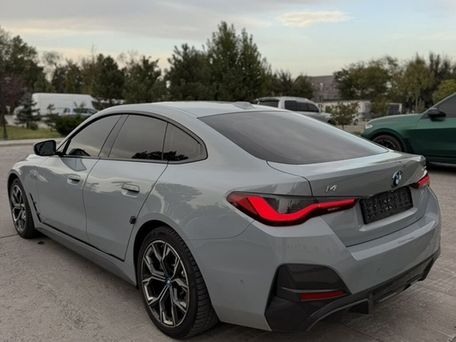 BMW i4, 2022 — сүрөт 7