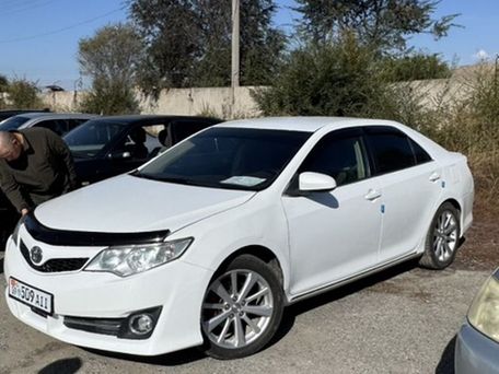 Toyota Camry, 2012 — сүрөт 2