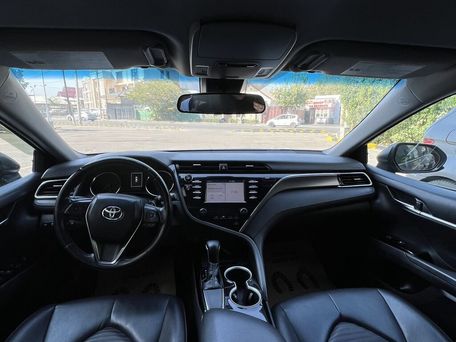 Toyota Camry, 2019 — photo 11