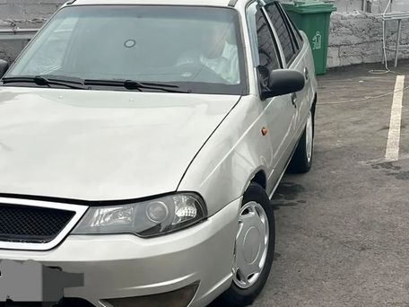 Daewoo Nexia, 2008 — 照片 1