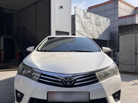 Toyota Corolla, 2013 — photo 1