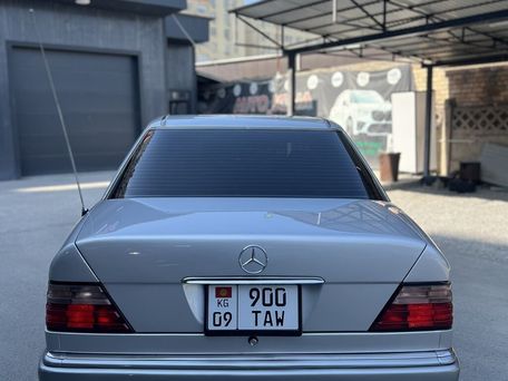 Mercedes-Benz E-Класс, 1995 — photo 4