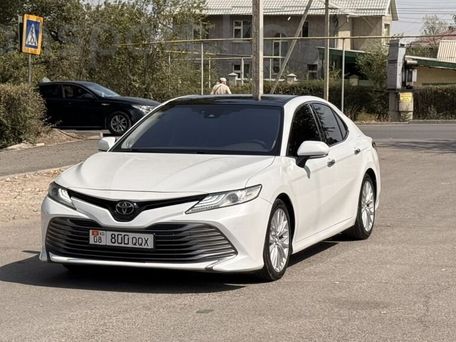 Toyota Camry, 2018 — сүрөт 3