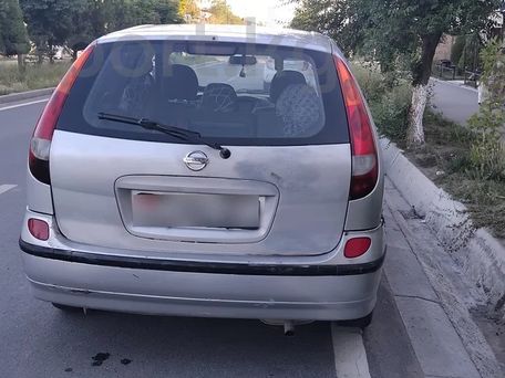 Nissan Almera Tino, 2004 — 照片 3