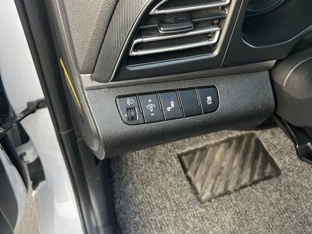 Hyundai Avante, 2019 — photo 8