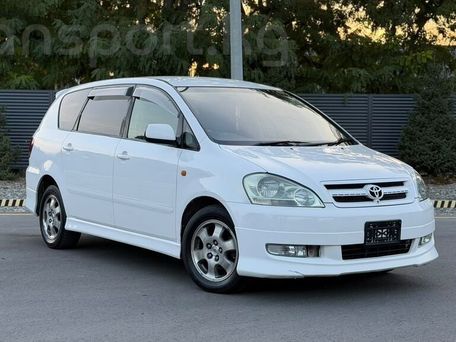 Toyota Ipsum, 2002 — фото 2