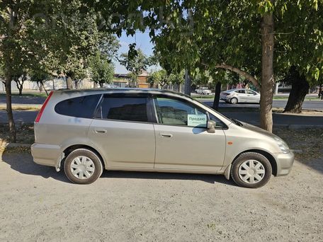 Honda Stream, 2000 — фото 1