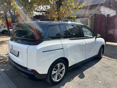 FAW Besturn B50, 2022 — photo 5