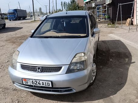 Honda Stream, 2003 — 照片 1