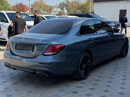 Mercedes-Benz E-Class, 2019 — photo 5