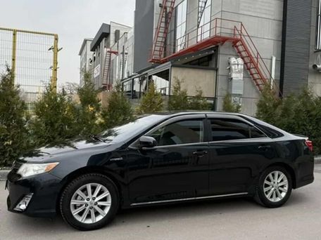 Toyota Camry, 2012 — photo 2