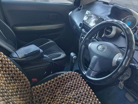 Toyota Ist, 2002 — photo 3