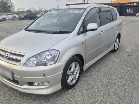 Toyota Ipsum, 2001 — сүрөт 1