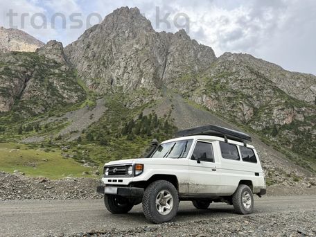 Toyota Land Cruiser, 2000 — photo 1