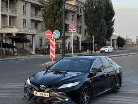 Toyota Camry, 2018