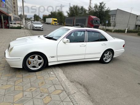 Mercedes-Benz E-Класс, 2001 — фото 2