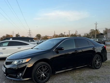 Toyota Camry, 2014 — photo 2