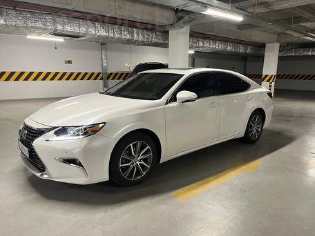 Lexus ES, 2017 — фото 1