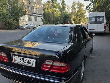 Mercedes-Benz E-Класс, 2000 — 照片 5
