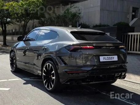 Lamborghini Urus, 2024 — сүрөт 2