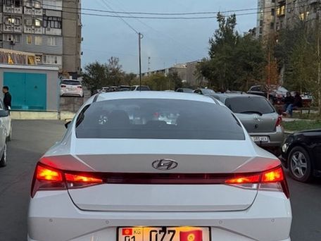 Hyundai Avante, 2021 — photo 4