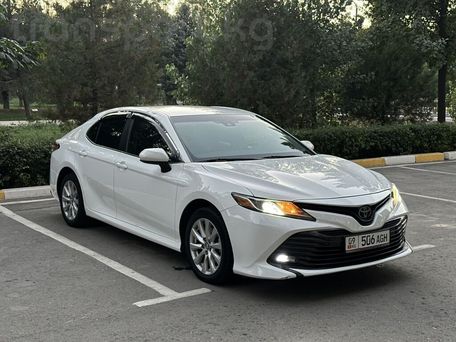 Toyota Camry, 2018 — фото 2