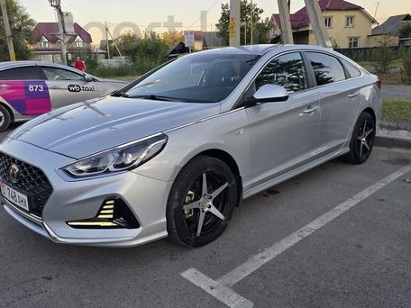 Hyundai Sonata, 2020 — фото 1