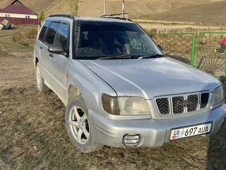 Subaru Forester, 2002 — 照片 1