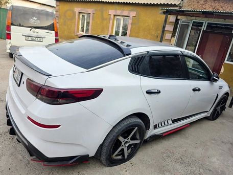 Kia K5, 2018 — photo 11