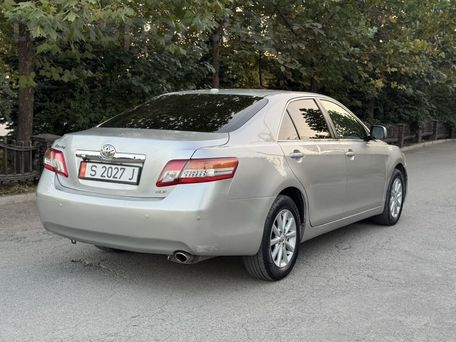 Toyota Camry, 2011 — фото 2