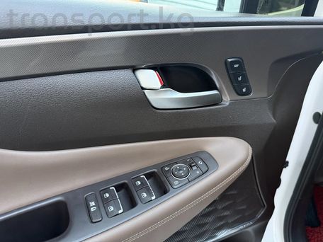 Hyundai Santa Fe, 2018 — photo 8