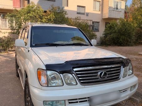 Lexus LX, 2003 — 照片 1