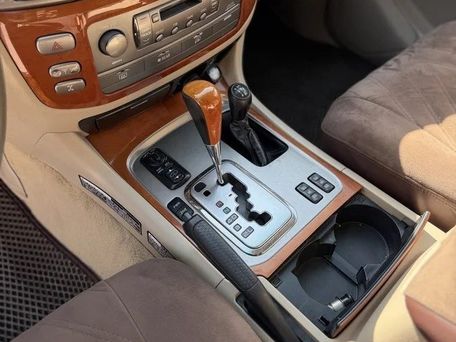 Lexus LX, 1995 — фото 10