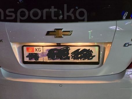 Chevrolet Spark, 2017 — сүрөт 5