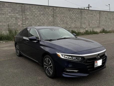 Honda Accord, 2018 — 照片 1