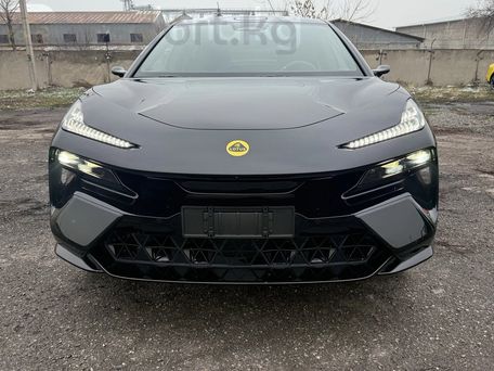 Lotus Eletre, 2025 — 照片 2