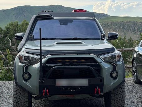 Toyota 4Runner, 2021 — фото 2