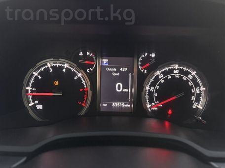 Toyota 4Runner, 2020 — photo 13