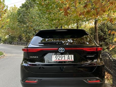 Toyota Venza, 2021 — photo 6