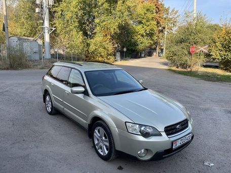 Subaru Outback, 2005 — 照片 1