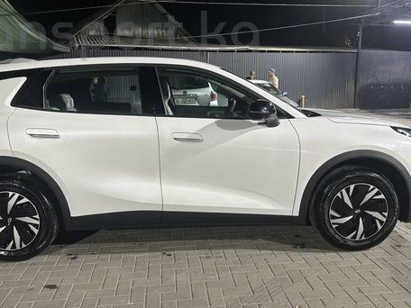 Changan Qiyuan Q05, 2026 — photo 4