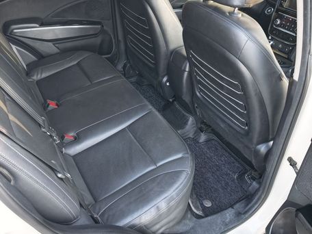 SsangYong Tivoli, 2020 — photo 13