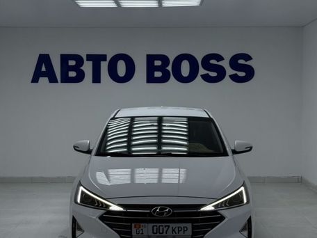 Hyundai Avante, 2019 — фото 1