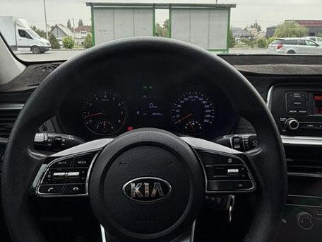 Kia K5, 2019 — photo 9