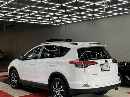 Toyota RAV4, 2015 — 照片 5