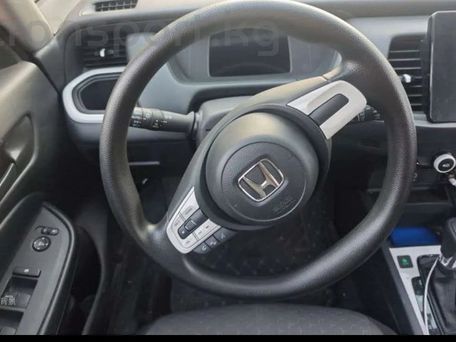 Honda Fit, 2026 — photo 8