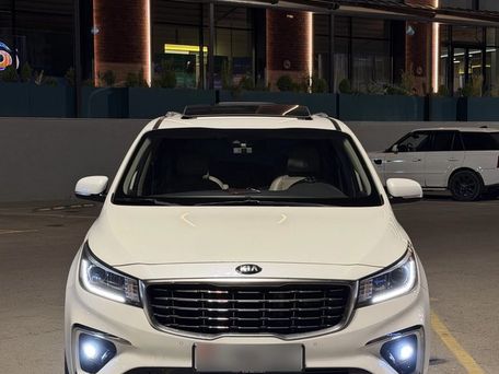 Kia Carnival, 2018 — фото 1